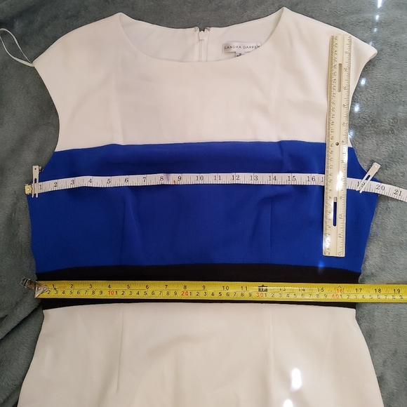 SANDRA DARREN STRETCH MULTI COLOR SHEATH DRESS EXTENDED SHOULDER BOATNECK SZ 12 - Picture 3 of 8